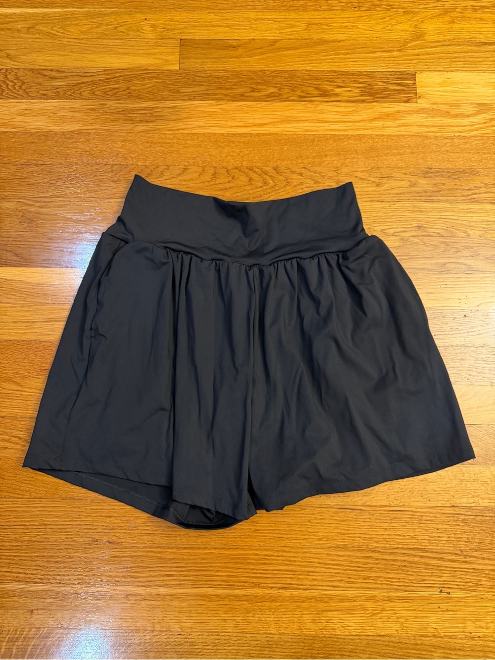Halara SoftlyZero Airy Super High Waisted 2-in-1 InstantCool Shorts Black Est XL